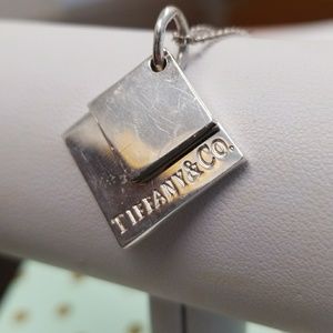 TIFFANY & Co. Necklace Sterling Silver 18 inch